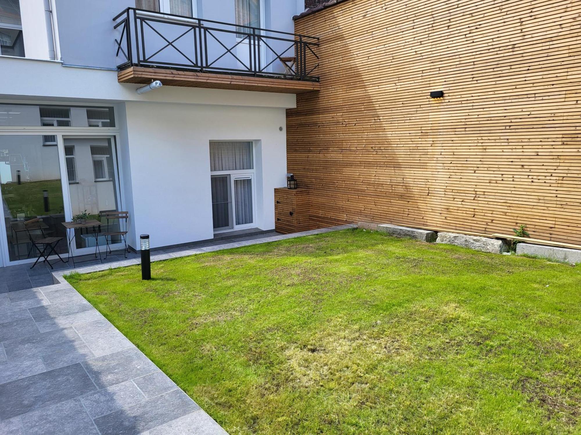 Private - European Quarter Homestay